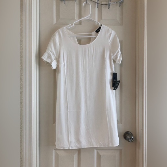 Lulu's Shift Dress - Picture 3 of 4